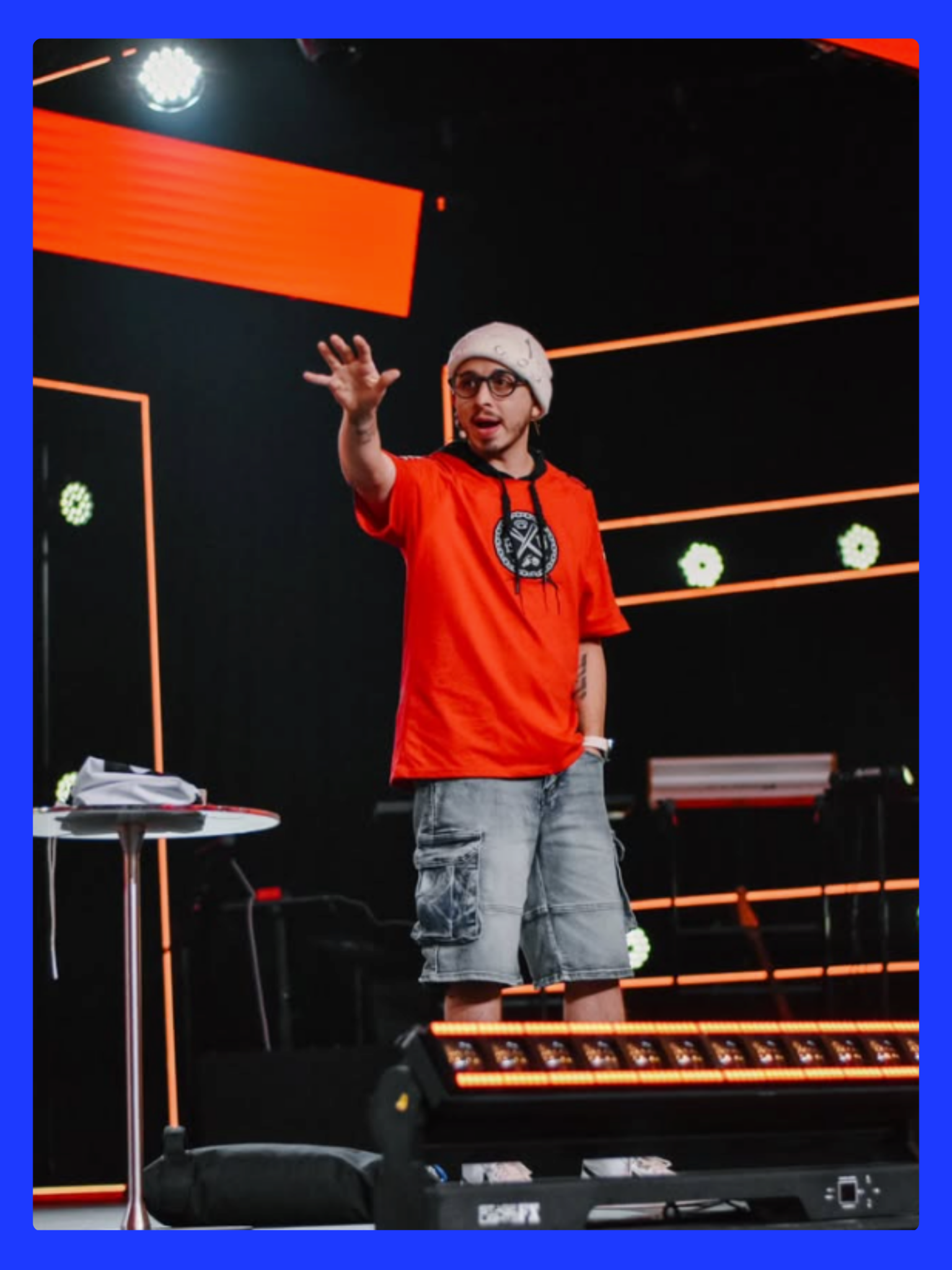 Moshe speaking at a ministry event